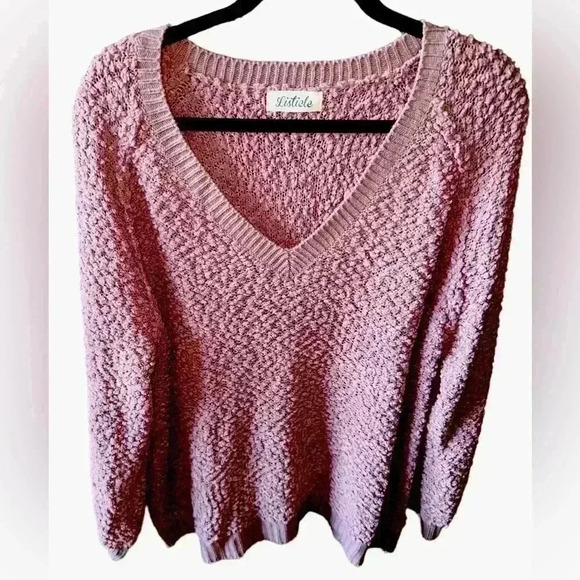Listicle large mauve / dusty rose relaxed fit  V Neck popcorn sweater. GUC. - Picture 3 of 11